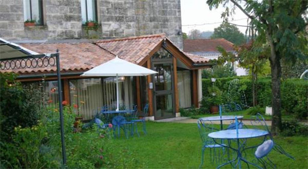 Hotel Entre 2 Mers Proche Bordeaux Carbon-Blanc Bagian luar foto