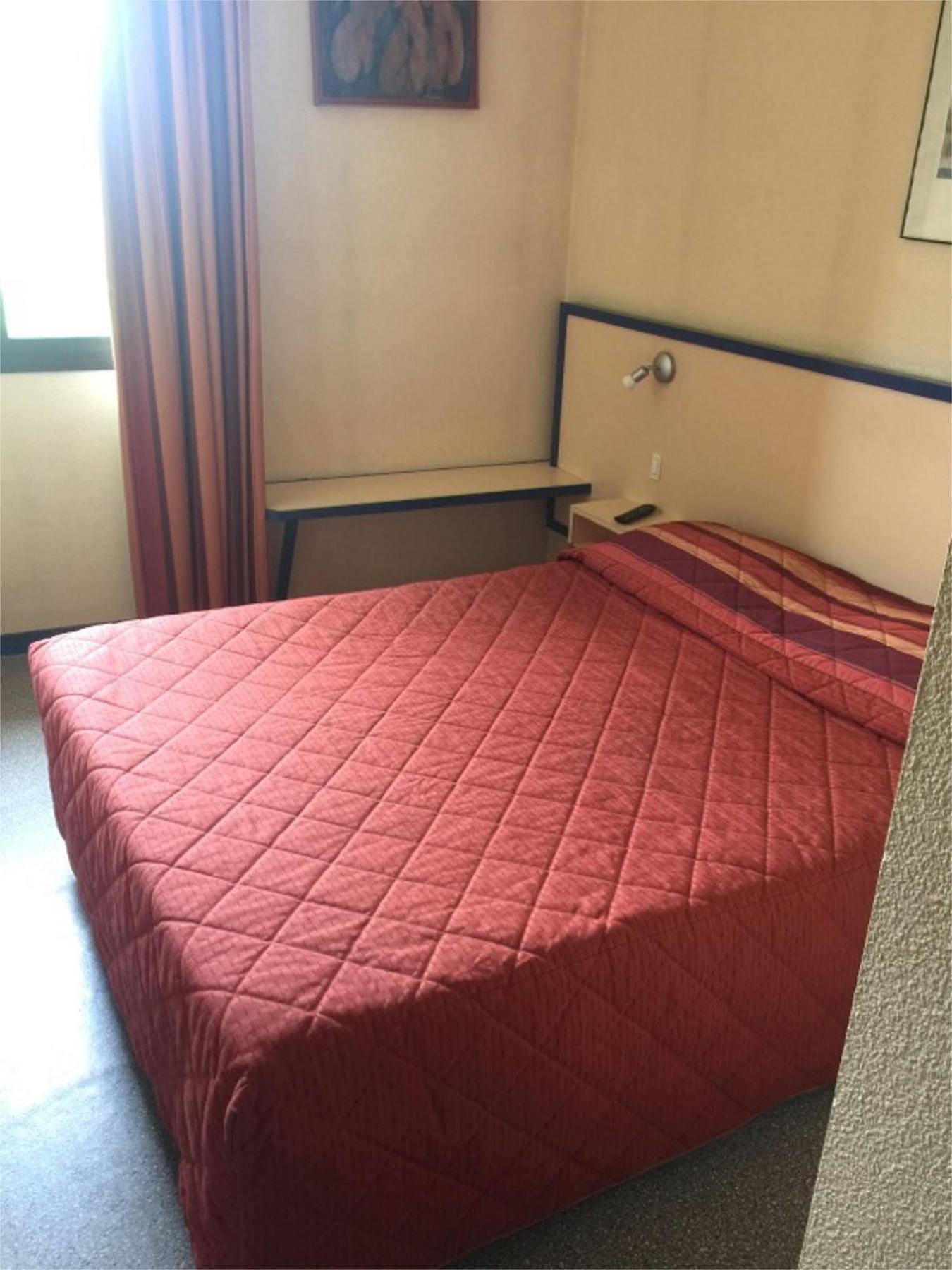 Hotel Entre 2 Mers Proche Bordeaux Carbon-Blanc Bagian luar foto